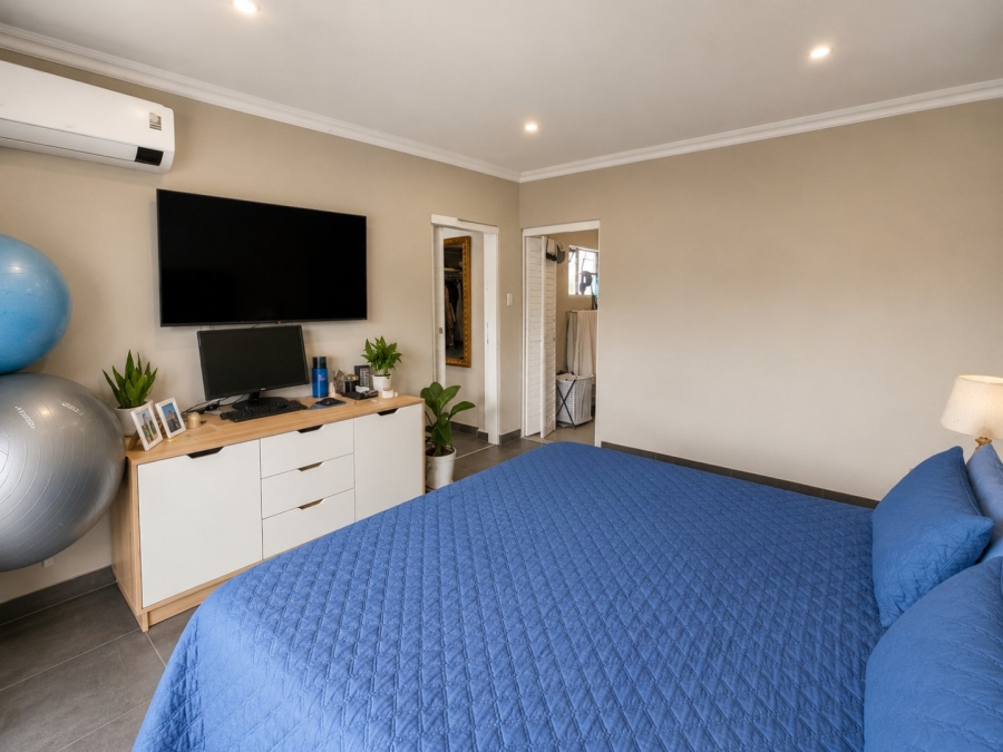 4 Bedroom Property for Sale in Buurendal Gauteng