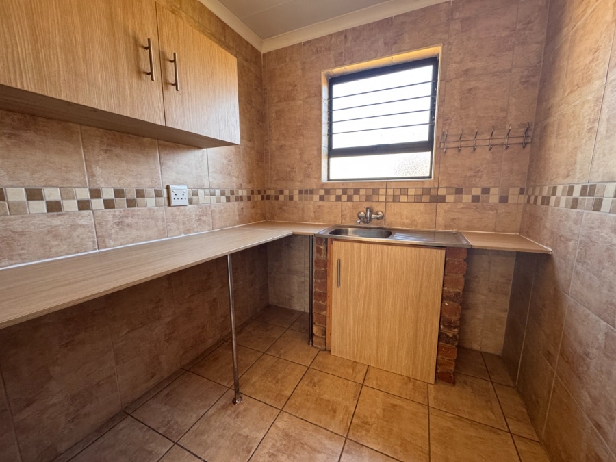 5 Bedroom Property for Sale in Three Rivers Gauteng