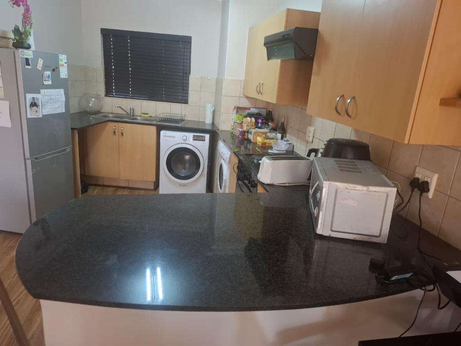 To Let 2 Bedroom Property for Rent in Nieuw Muckleneuk Gauteng