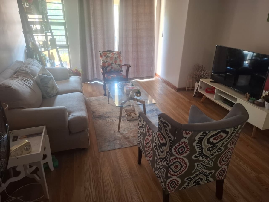 To Let 2 Bedroom Property for Rent in Nieuw Muckleneuk Gauteng