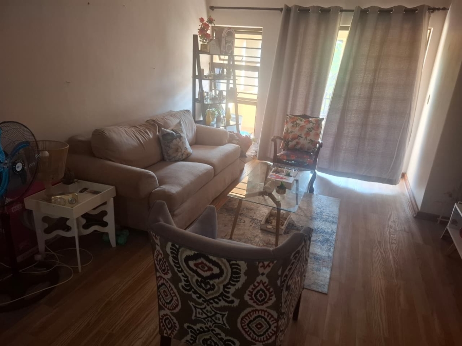 To Let 2 Bedroom Property for Rent in Nieuw Muckleneuk Gauteng