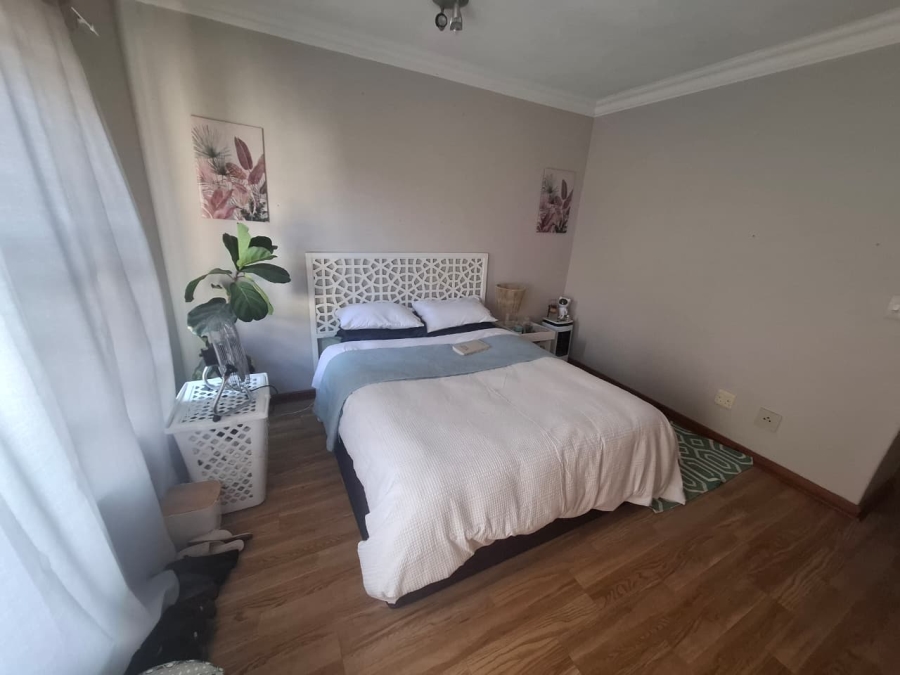 To Let 2 Bedroom Property for Rent in Nieuw Muckleneuk Gauteng