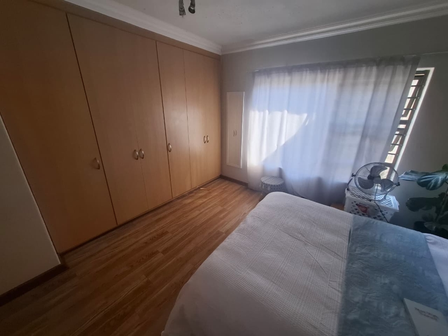 To Let 2 Bedroom Property for Rent in Nieuw Muckleneuk Gauteng
