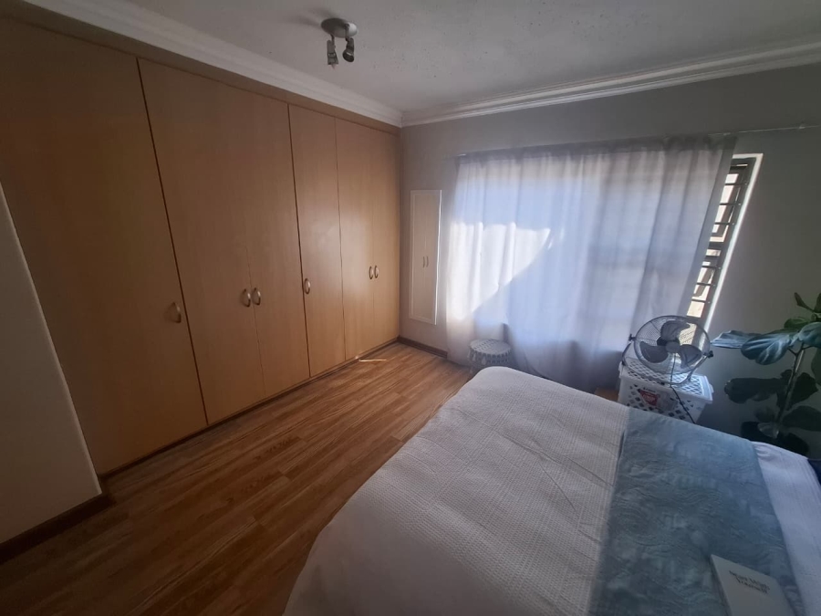 To Let 2 Bedroom Property for Rent in Nieuw Muckleneuk Gauteng