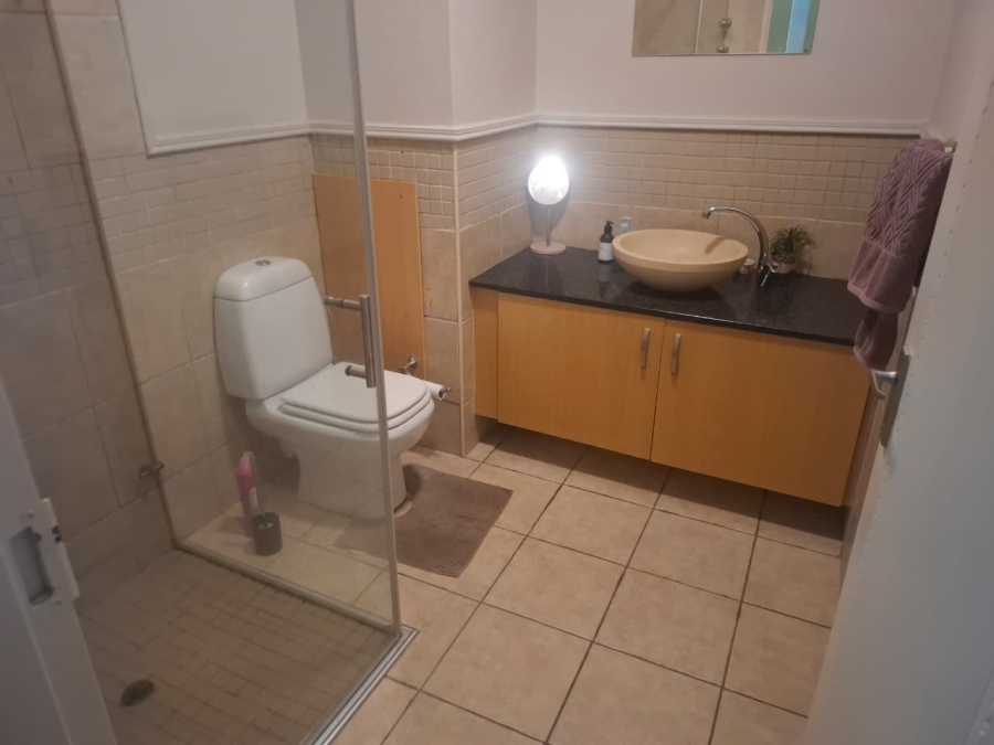 To Let 2 Bedroom Property for Rent in Nieuw Muckleneuk Gauteng