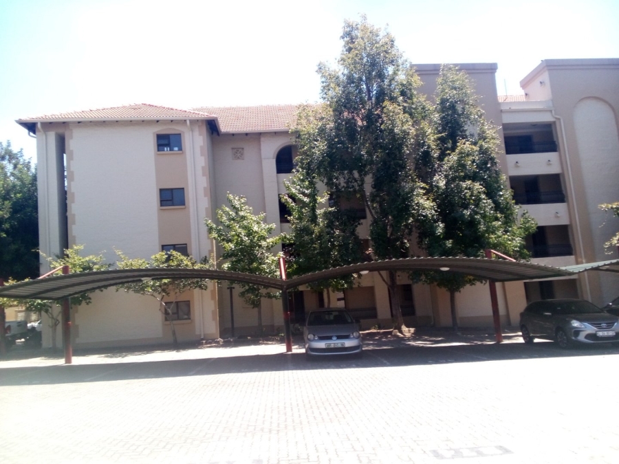 To Let 2 Bedroom Property for Rent in Nieuw Muckleneuk Gauteng