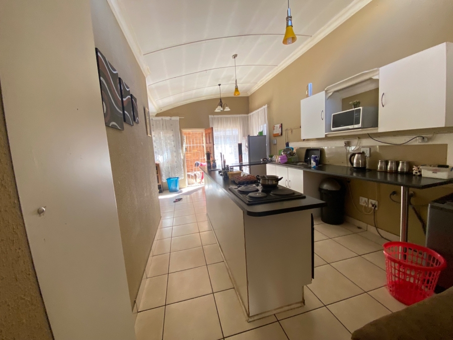  Bedroom Property for Sale in Selection Park Gauteng