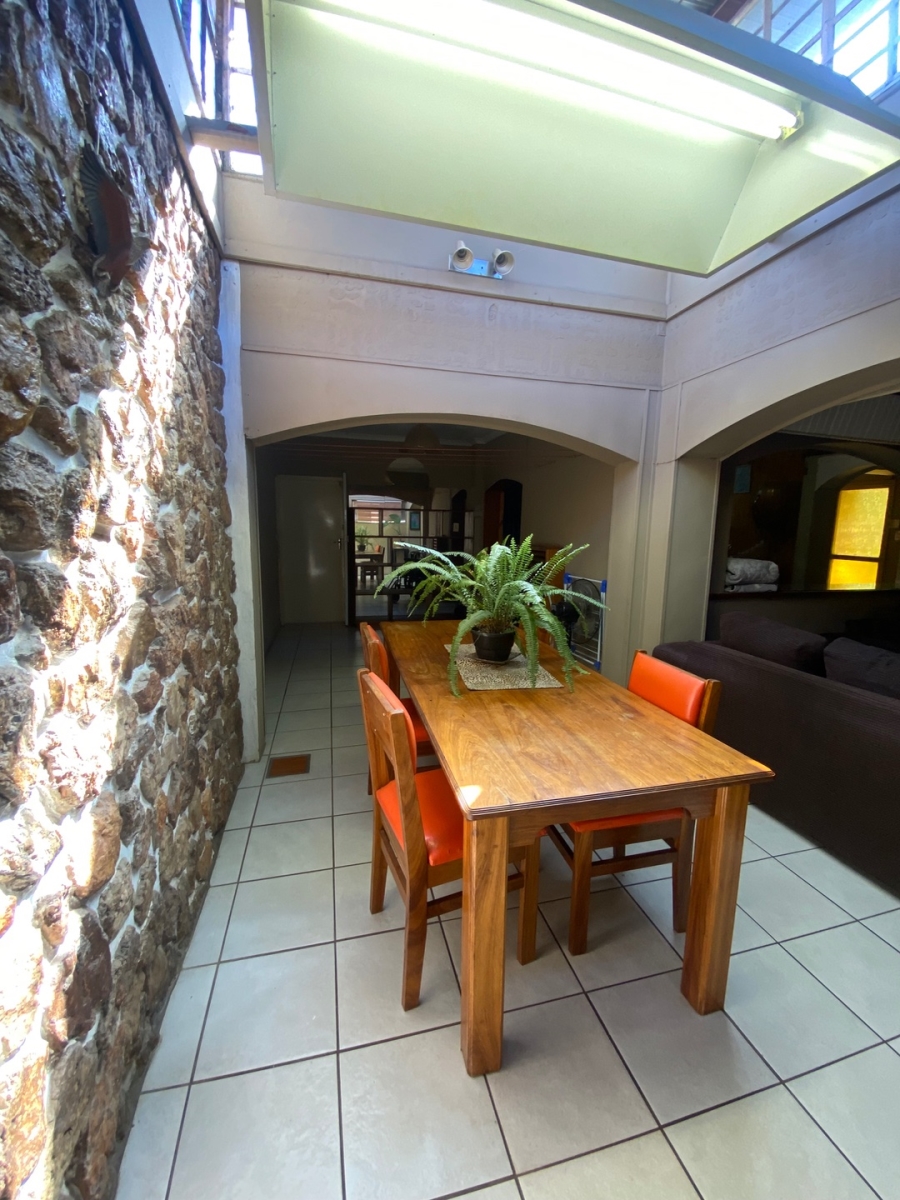  Bedroom Property for Sale in Selection Park Gauteng