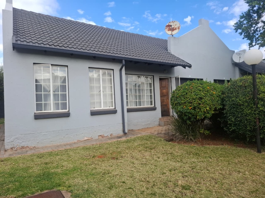 To Let 2 Bedroom Property for Rent in Amandasig Gauteng