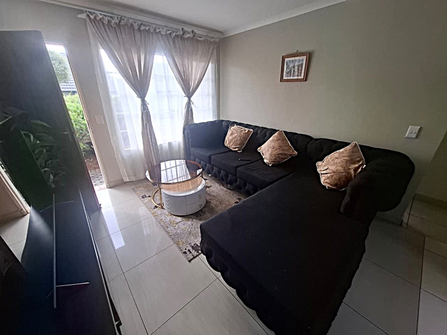 To Let 2 Bedroom Property for Rent in Amandasig Gauteng