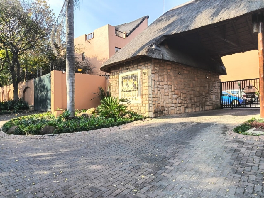 2 Bedroom Property for Sale in Sunninghill Gauteng
