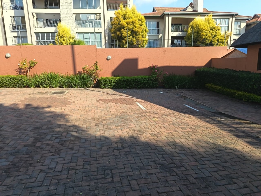2 Bedroom Property for Sale in Sunninghill Gauteng