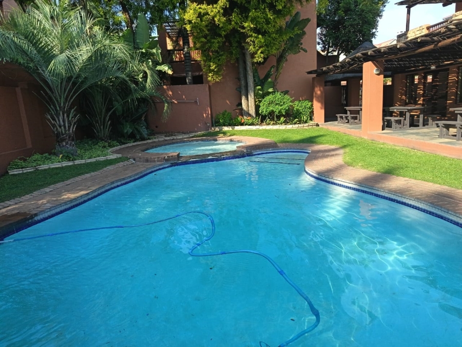 2 Bedroom Property for Sale in Sunninghill Gauteng