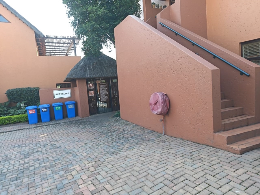 2 Bedroom Property for Sale in Sunninghill Gauteng