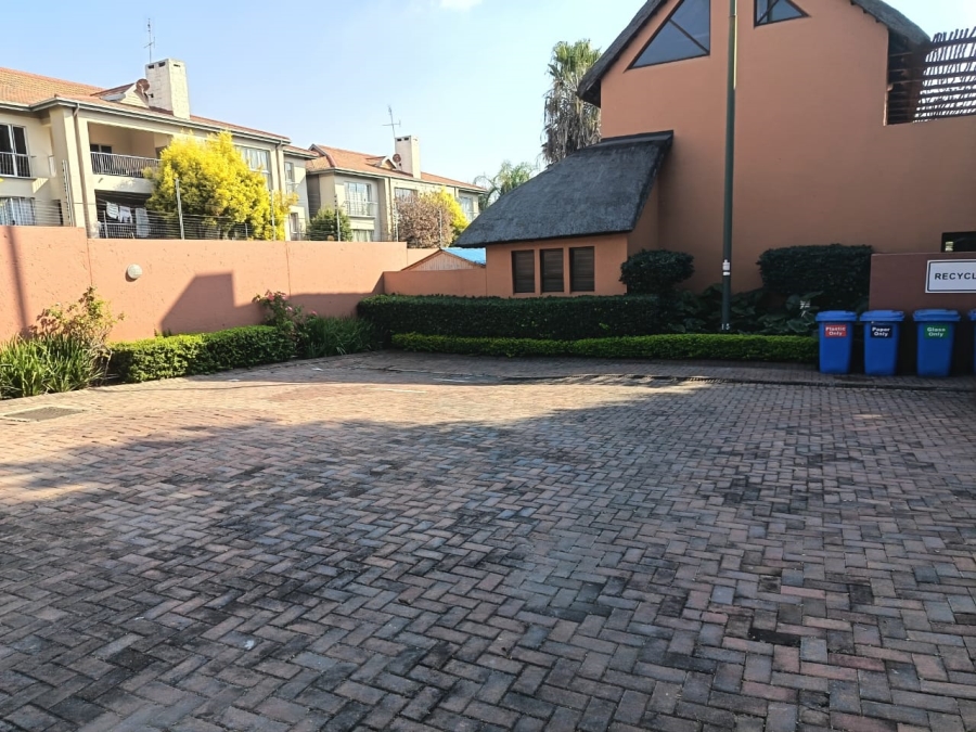 2 Bedroom Property for Sale in Sunninghill Gauteng