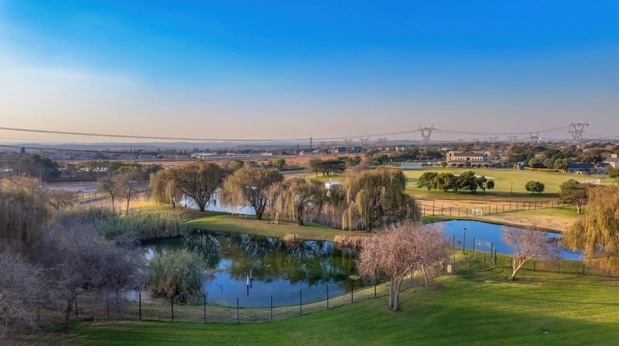 To Let 3 Bedroom Property for Rent in Ascend to Midstream Gauteng