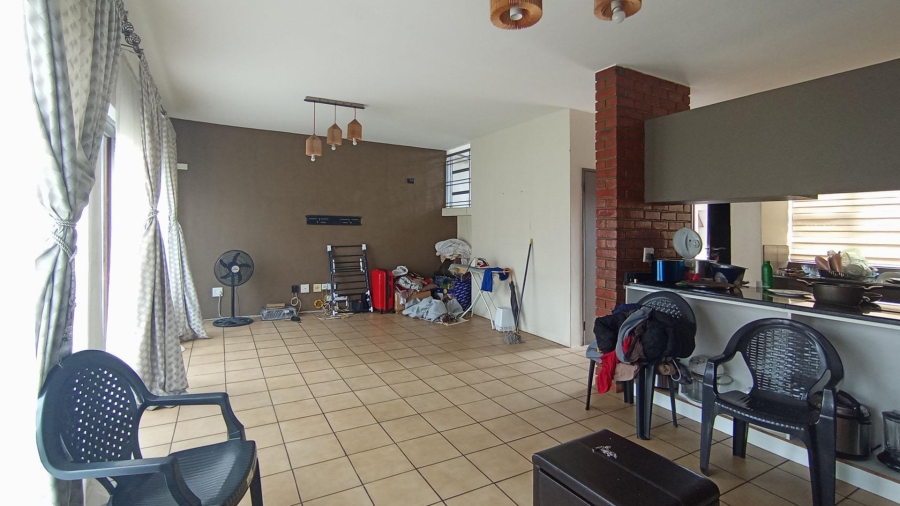 2 Bedroom Property for Sale in Midridge Park Gauteng