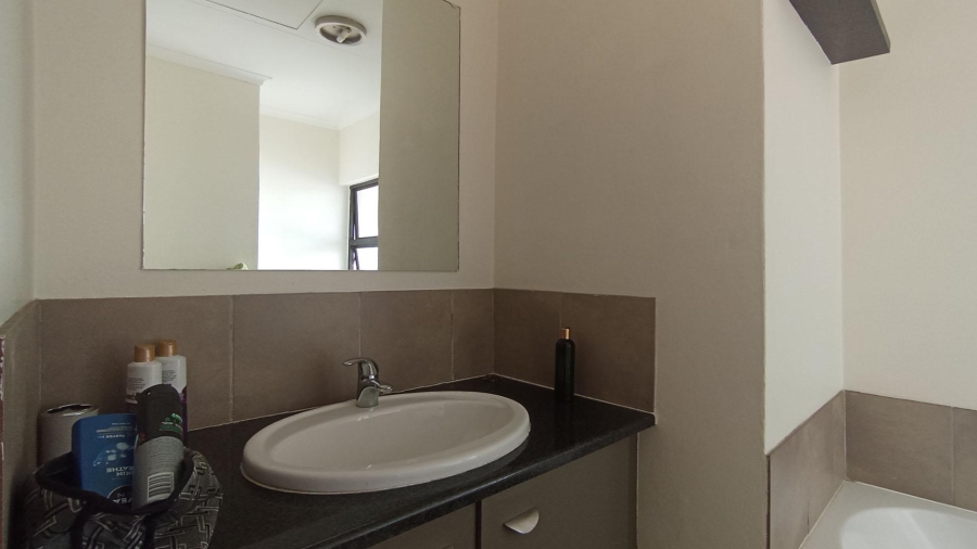 2 Bedroom Property for Sale in Midridge Park Gauteng