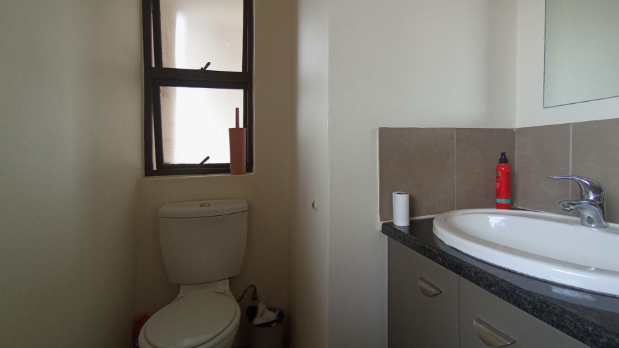 2 Bedroom Property for Sale in Midridge Park Gauteng