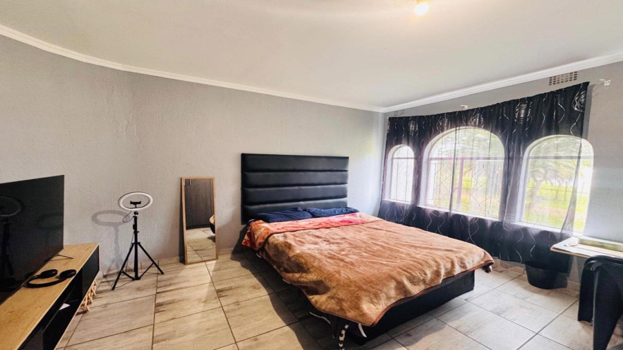 5 Bedroom Property for Sale in President Park Gauteng