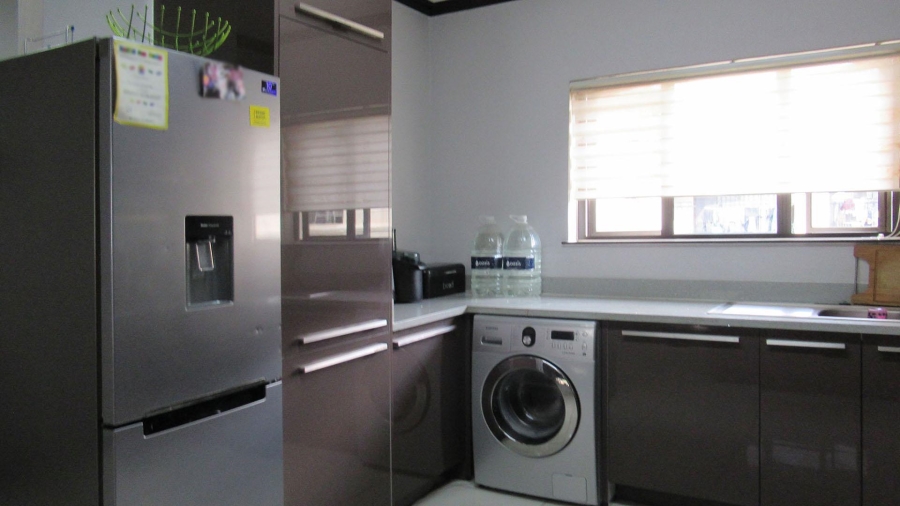 3 Bedroom Property for Sale in Carlswald Gauteng