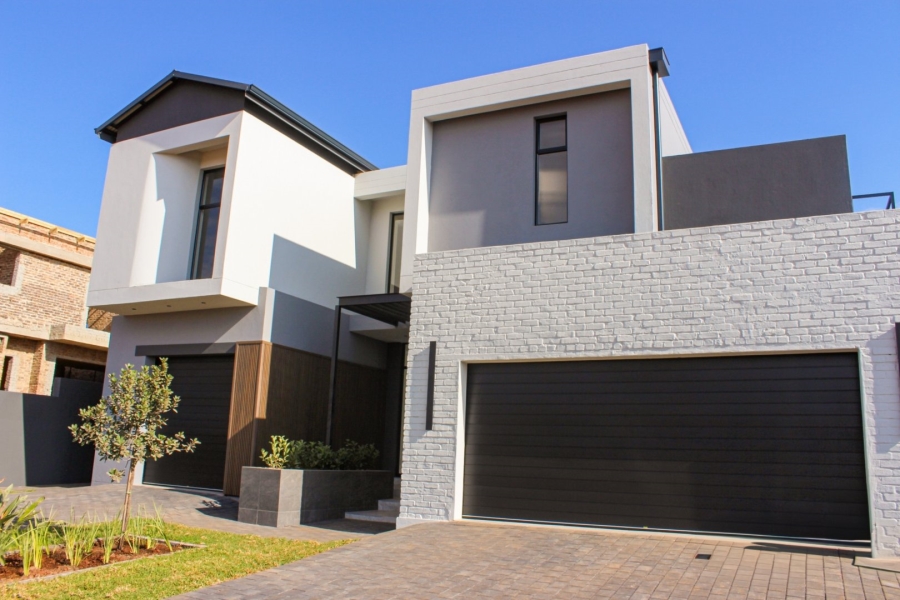4 Bedroom Property for Sale in Fountainbrook Estate Gauteng