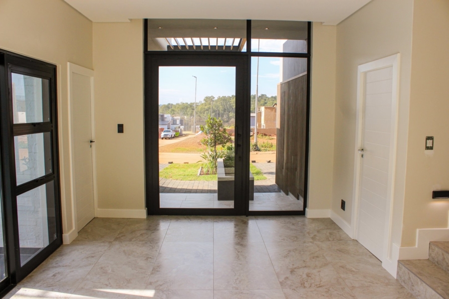 4 Bedroom Property for Sale in Fountainbrook Estate Gauteng