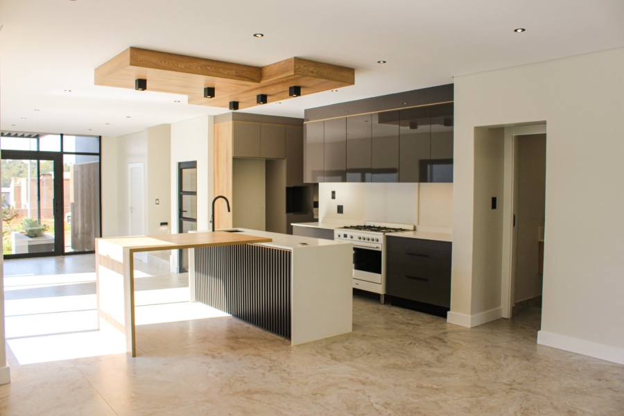 4 Bedroom Property for Sale in Fountainbrook Estate Gauteng