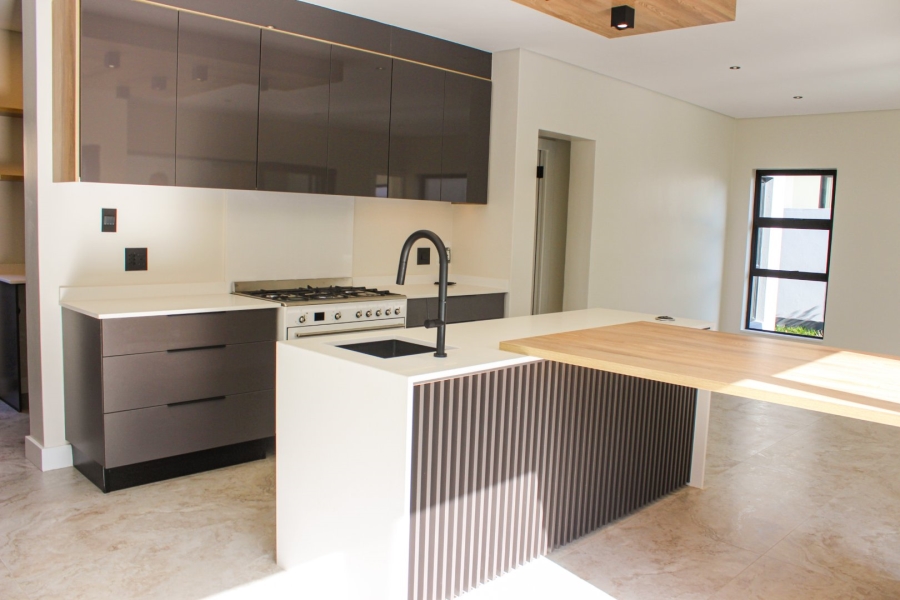 4 Bedroom Property for Sale in Fountainbrook Estate Gauteng