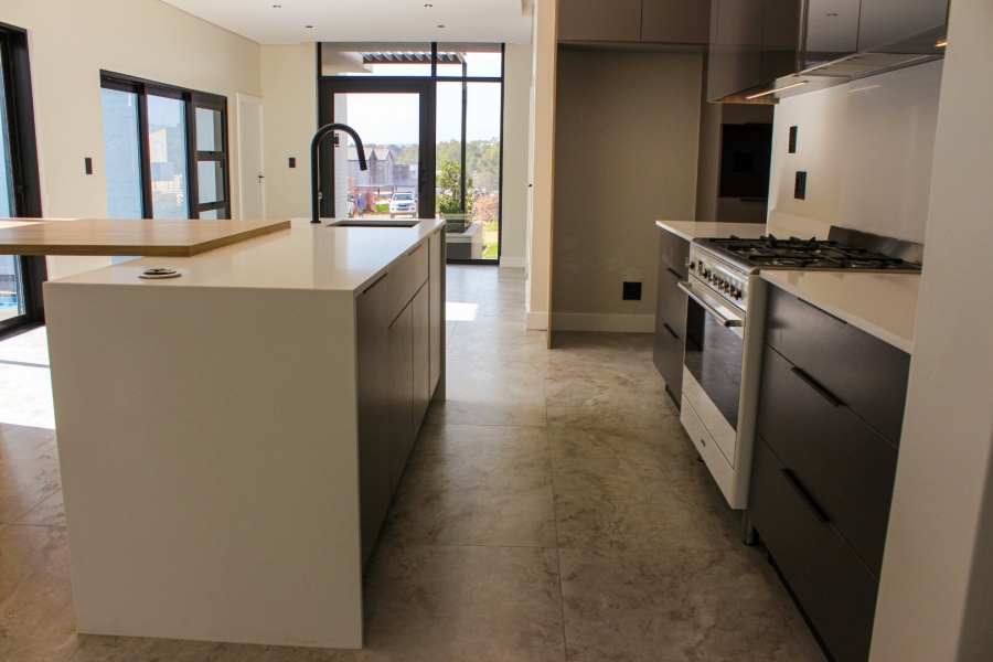 4 Bedroom Property for Sale in Fountainbrook Estate Gauteng