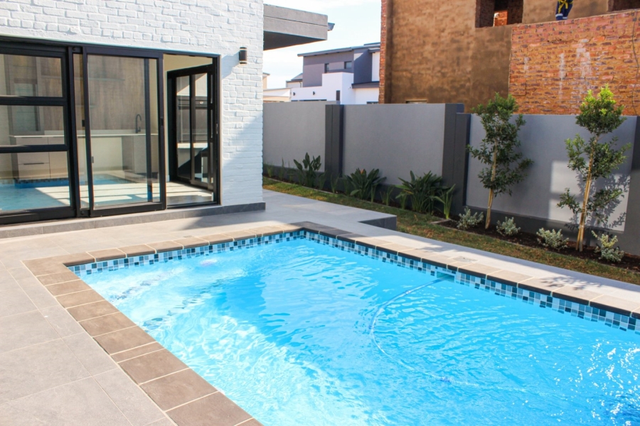 4 Bedroom Property for Sale in Fountainbrook Estate Gauteng