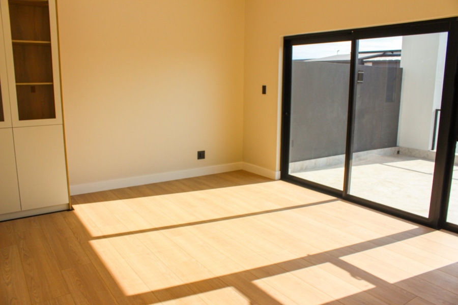 4 Bedroom Property for Sale in Fountainbrook Estate Gauteng
