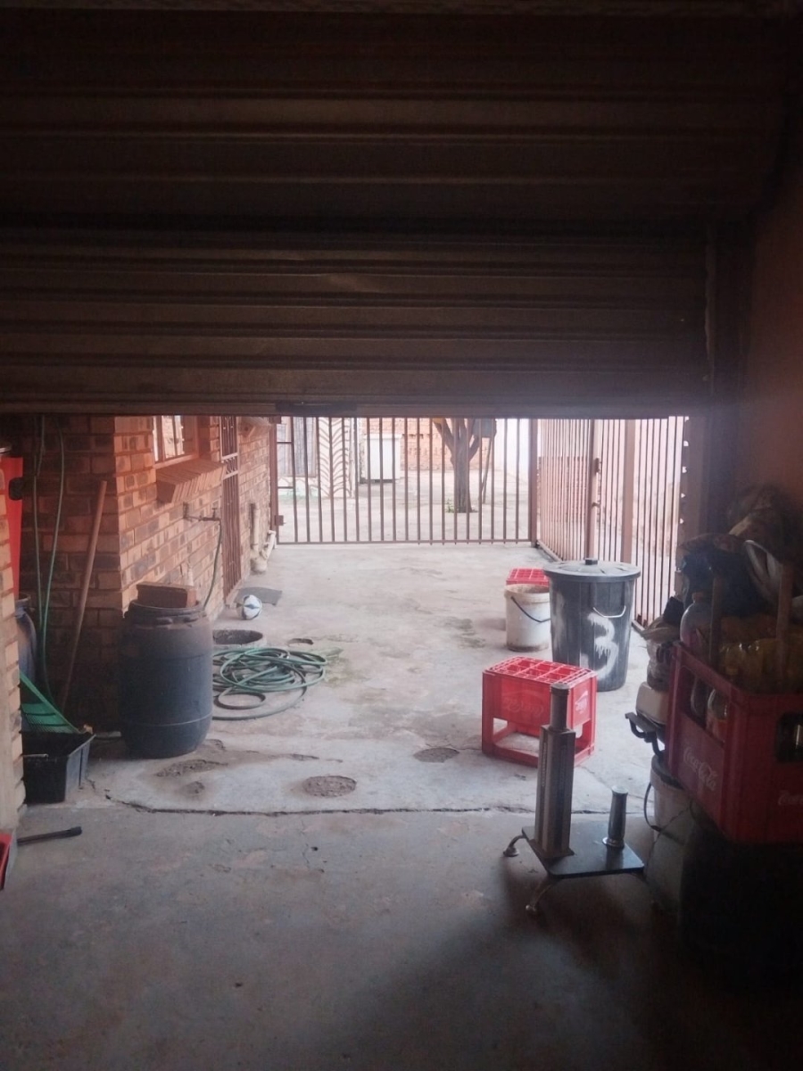 3 Bedroom Property for Sale in Ga-Rankuwa Unit 7 Gauteng