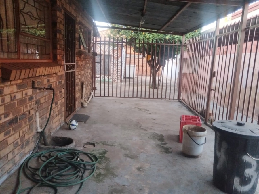 3 Bedroom Property for Sale in Ga-Rankuwa Unit 7 Gauteng