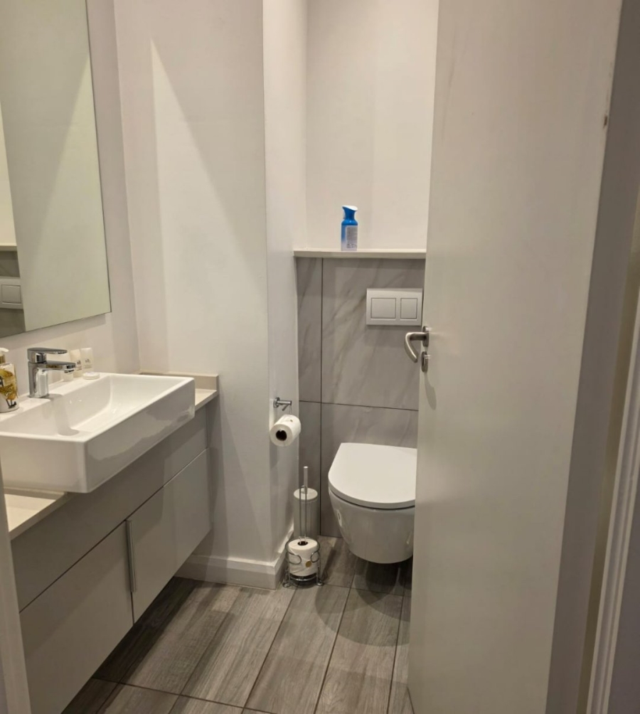 2 Bedroom Property for Sale in Menlyn Gauteng