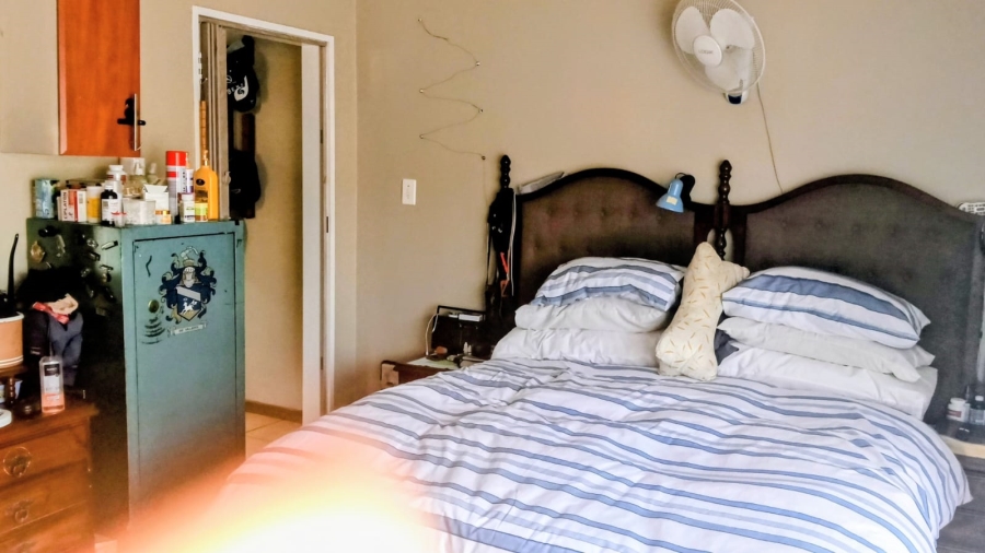 Bedroom Property for Sale in Krugersdorp West Gauteng