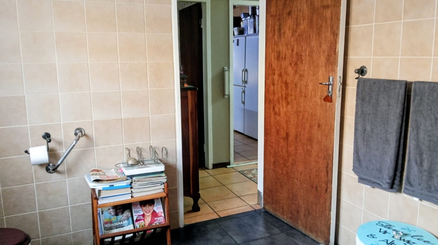  Bedroom Property for Sale in Krugersdorp West Gauteng