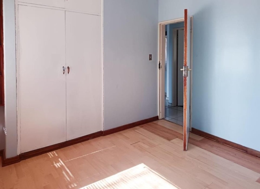 To Let Commercial Property for Rent in Lynnwood Glen Gauteng