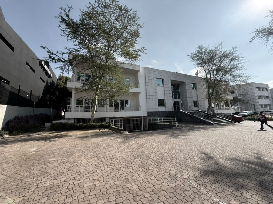  Bedroom Property for Sale in Sandown Gauteng