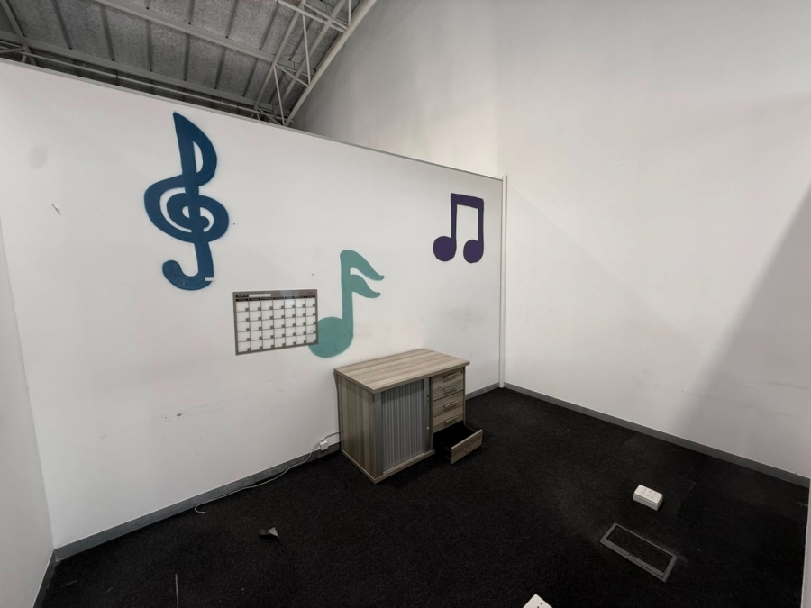 Bedroom Property for Sale in Sandown Gauteng