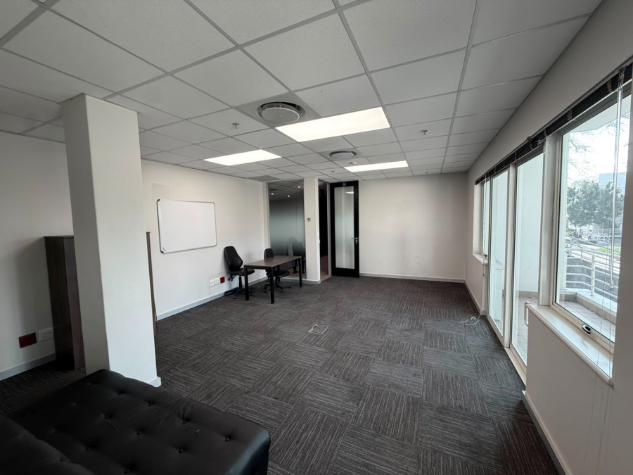  Bedroom Property for Sale in Sandown Gauteng