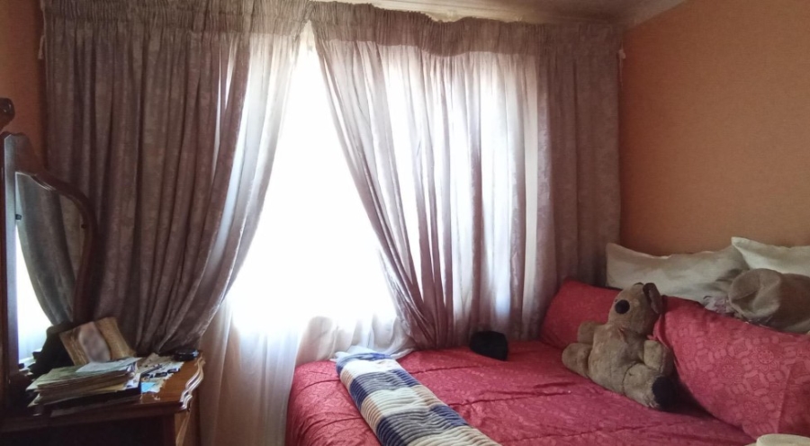 2 Bedroom Property for Sale in Soshanguve FF Gauteng