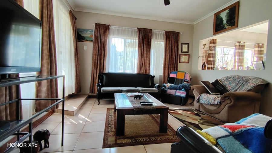  Bedroom Property for Sale in Nelsonia Gauteng