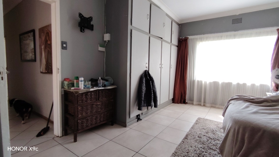  Bedroom Property for Sale in Nelsonia Gauteng