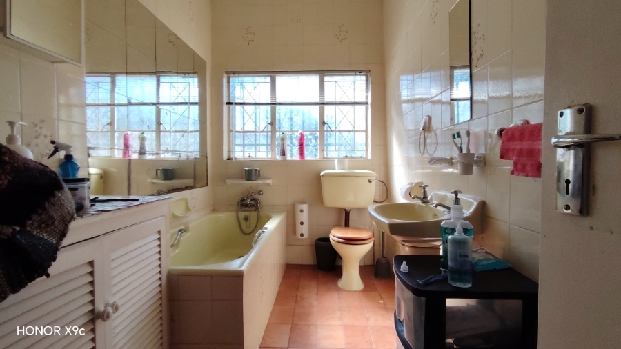  Bedroom Property for Sale in Nelsonia Gauteng