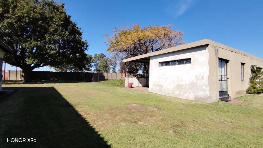  Bedroom Property for Sale in Nelsonia Gauteng
