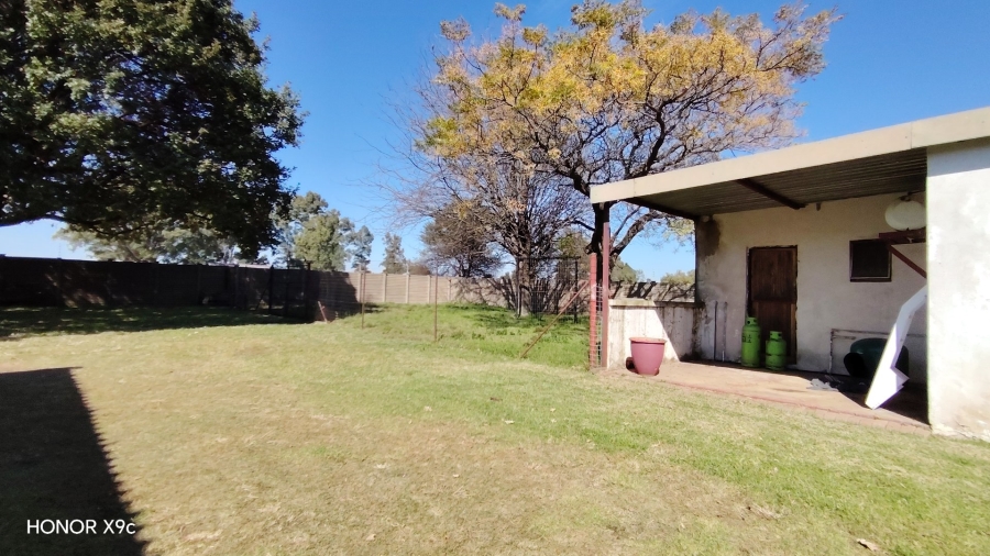  Bedroom Property for Sale in Nelsonia Gauteng