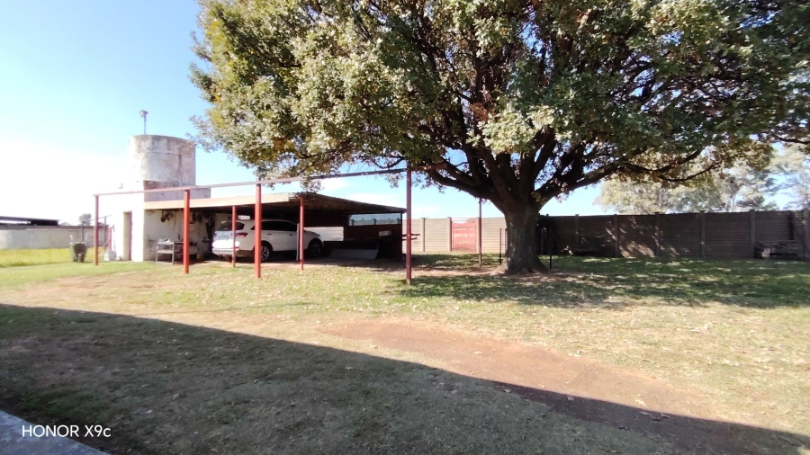  Bedroom Property for Sale in Nelsonia Gauteng