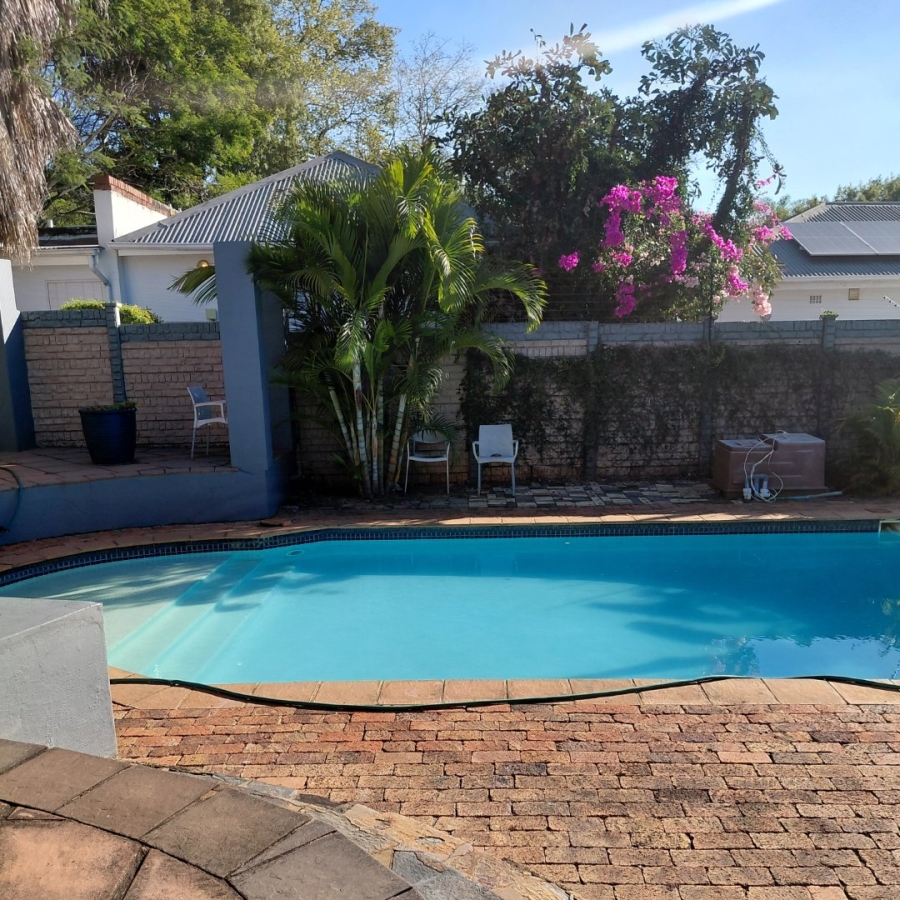 To Let 5 Bedroom Property for Rent in Waterkloof Gauteng