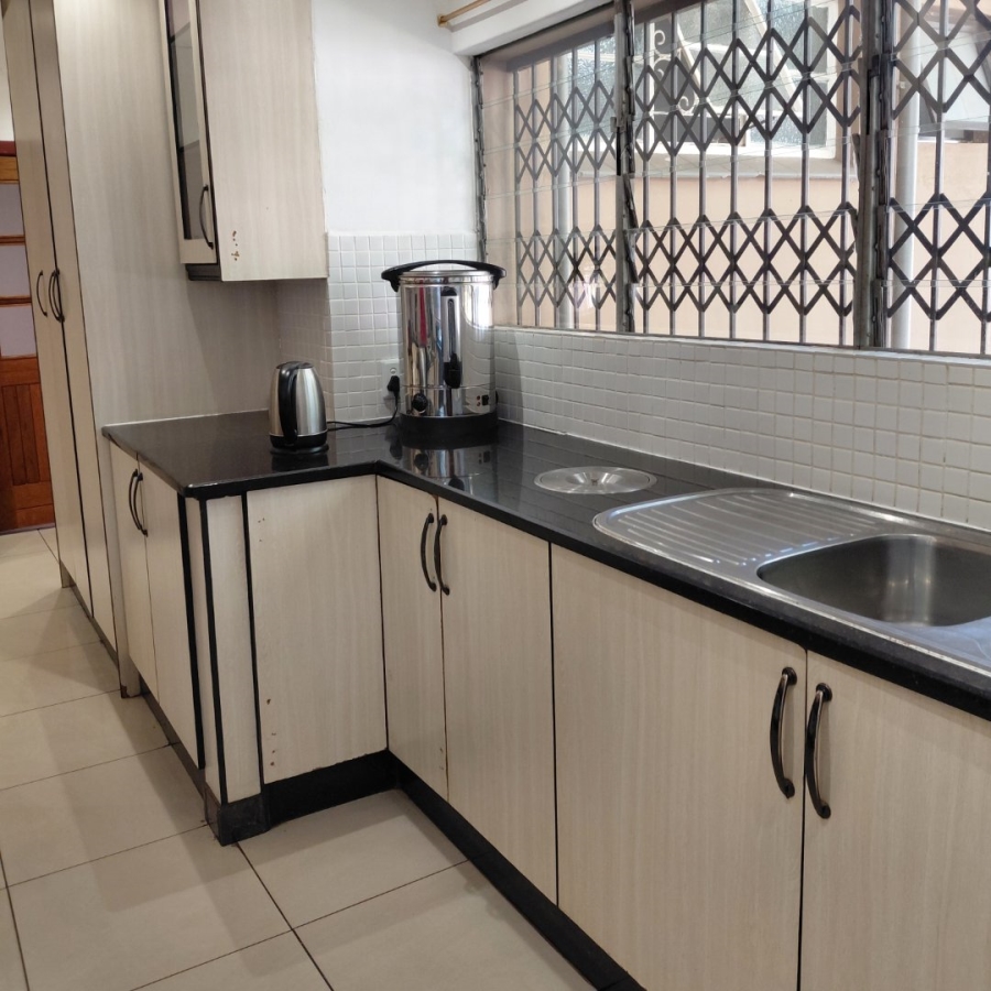 To Let 5 Bedroom Property for Rent in Waterkloof Gauteng